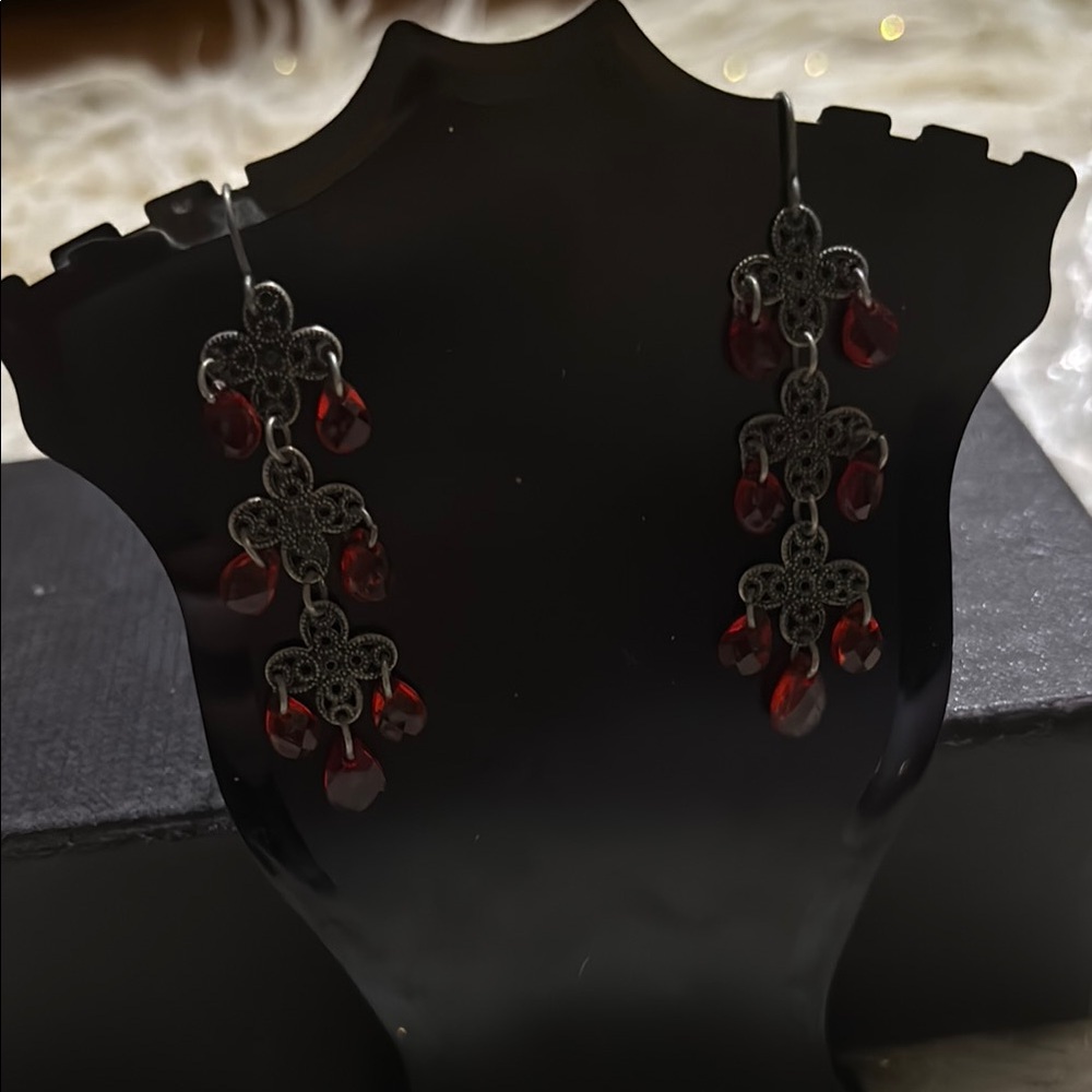Elegant Red Dangle Earrings